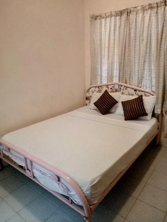 Mealy Chenda Hotel Sihanoukville 2*,  Cambodia