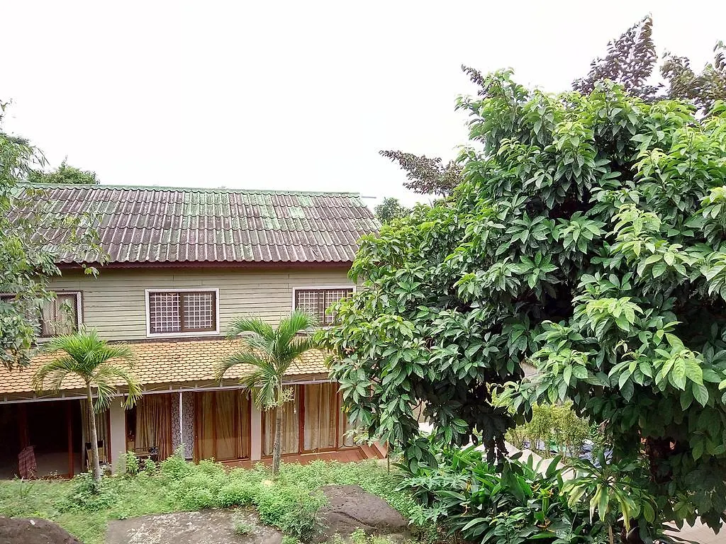 Mealy Chenda Hotel Sihanoukville 2*,